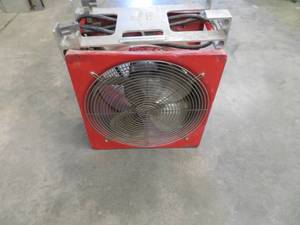 lot 10 image: ELECTRIC SUPER VAC VENTILATION FAN (RED)