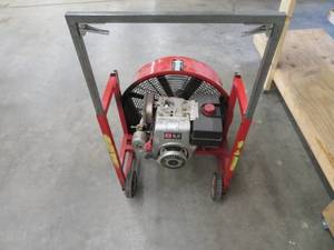 lot 14 image: SUPER VAC FAN