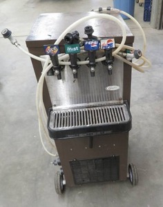 lot 15 image: OLDER PEPSI MACHINE
