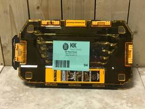 DEWALT SAE Combination Wrench Set (8-Piece) Customer Returns See Pictures