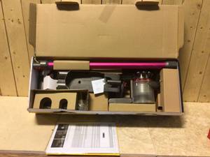 lot 72 image: Dyson V8 Animal Vacuum Customer Returns See Pictures