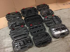 lot 106 image: Lot of 6 Assorted Husky Tool Set Customer Returns See Pictures