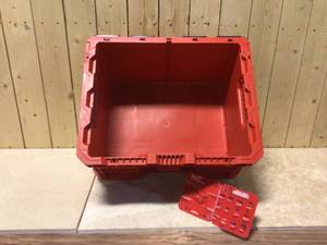 Milwaukee PACKOUT 18.6 in. Tool Storage Crate Bin with Carrying Handles and 50 lbs. Weight Capacity Customer Returns See Pictures