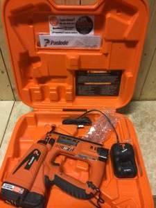 16-Gauge Straight Cordless Lithium-Ion Nailer Customer Returns See Pictures
