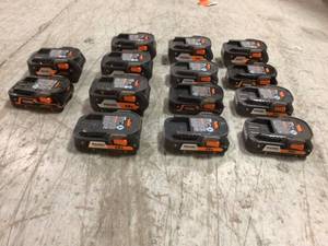 Lot of assorted Ridgid 18V Batteries assorted models and conditions review Pictures