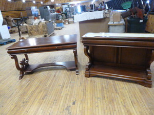 lot 48 image: Wooden Desk and Table