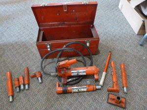 lot 60 image: Hein-Werner Winner Series Hydraulic Hand Pump
