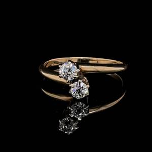 Gorgeous Vintage Elegance 0.33ctw Double Old Euro Diamond 2-Stone Bypass Estate Ring in 14k Yellow Gold $1,950 Retail