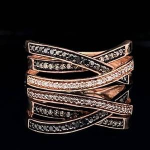 Criss Cross Multi-Arc 0.22ctw Black &amp White Diamond Estate Anniversary Ring in Rose Gold $1,420 Retail