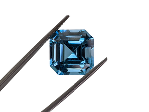 Massive 19.41 Carat High Grade, Natural Topaz Gemstone $400 Retail