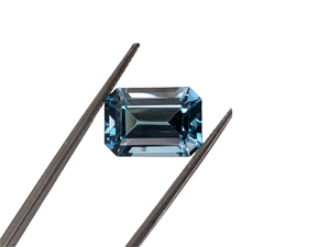 9.75 Carat Natural Blue Topaz Gemstone