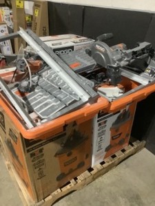 Pallet of Different Sized RIGID WetDry Shop Vacuums & Wet Tile Saws. Various Conditions. See Pictures