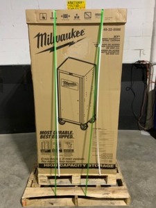 Milwaukee 27 in. 4-Shelf Tool Locker. See Pictures