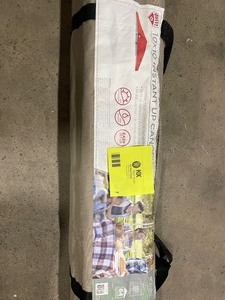 lot 7 image: Quest 10 x10 straight leg canopy customer return not inspected