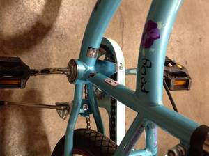 lot 23 image: Schwinn Deelite 20 Kids Bike Customer Returns