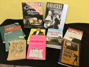 lot 127 image: Misc. Books with 2 mystery Puzzles