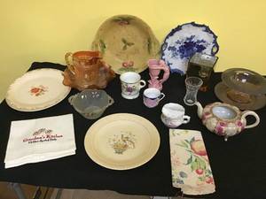 lot 85 image: VintageAntique Kitchen Dcor
