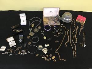lot 95 image: AntiqueVintageContemporary Jewelry