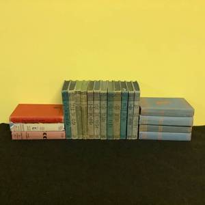 lot 121 image: Carolyn Keene Books