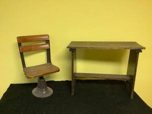 lot 150 image: VintageAntique School Chair and Bench