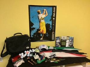 lot 167 image: Golfers Lot
