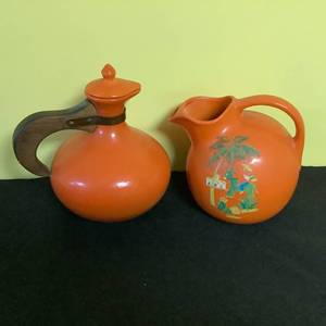 lot 132 image: Vintage Desert Pitchers