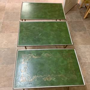 lot 140 image: 3 Vintage T.V. Trays