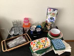lot 175 image: Kitchen Lot #2