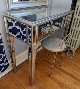 Mirrored Vanity Table, Stool and Coordinating Mirror