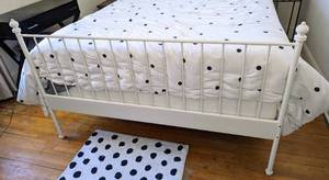 White Queen Bedframe
