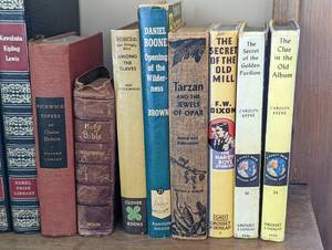Large Lot of Assorted Vintage Books
