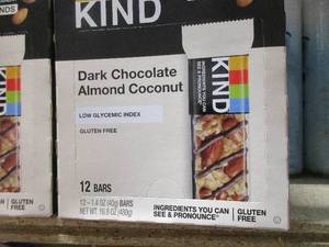 lot 19 image: KIND Bars