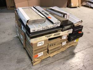 Lot of 40 Mixed Assorted Ceramic Flooring Various Models and Conditions