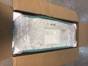 61 in. W x 22 in. Vanity Top in Volakas Marble with Single White Sink and 4 in. Faucet Spread by THINSCAPE Customer Returns See Pictures