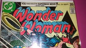 (7) Wonder Woman Comics, DC.