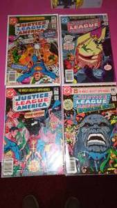 (4) Justice League America � Vintage
