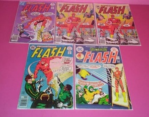 (5) Flash DC Comics.