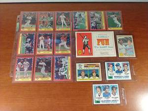 Minnesota Twins Lot - Hrbek Rookie, Etc