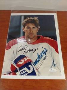 Autographed Scott Niedermayer 8x10 Photo - WCOA