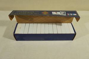 lot 41 image: 1992 Donruss Baseball Card Compete Set
