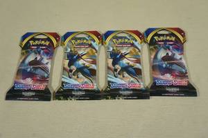 lot 154 image: Pokemon Sword & Shield Card Packs