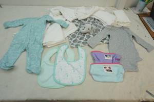 cloth diapers, bibs, oneize