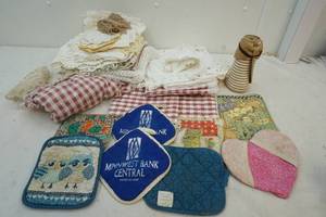 pot holders, doilies, table linens