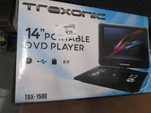 lot 17 image: Trexonic Portable DVD Player with 1...