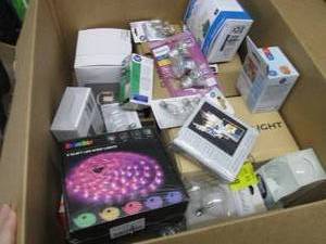 lot 89 image: Box of Assorted Bulbs & Lighting Pr...
