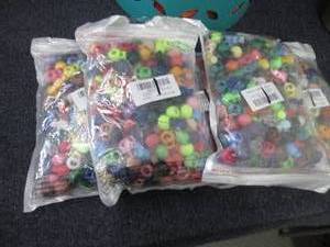 lot 104 image: 5 pks of Spring Backpack Supplies...