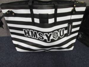 lot 111 image: HMSYOU Black & White Zipped Tote...