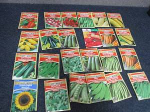 lot 145 image: 24 pks Assorted Ferry Morse Vegetab...