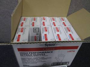 lot 161 image: Case of 10-100ct Boxes Sysco High P...