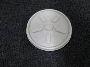 lot 167 image: Case of 1000 Dart Vented Lids Retai...